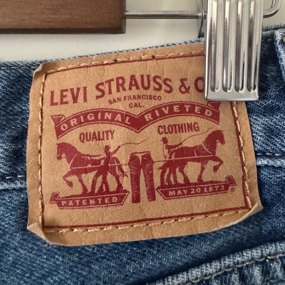 Levis sz 29 Women Blue Low Pro Straight Leg Dark Denim Distressed Baggy Jeans - Picture 12 of 15